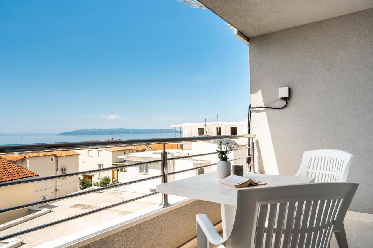 Apartments And Rooms Vuleta, Close To The Beach Makarska Exterior foto